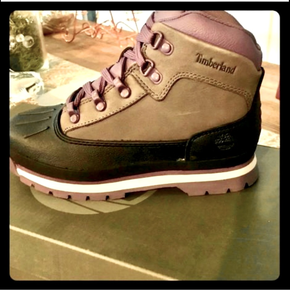 Brand New Gray and Lavender Limited Edition Preschool Timberland Boots Size 2.5